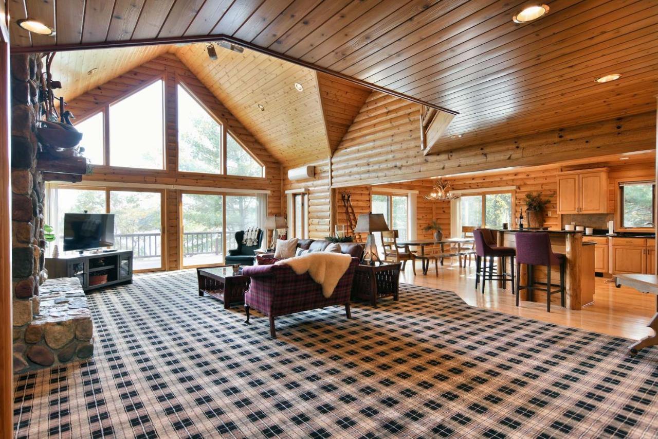 Majestic Moose Lodge Home Cable Luaran gambar